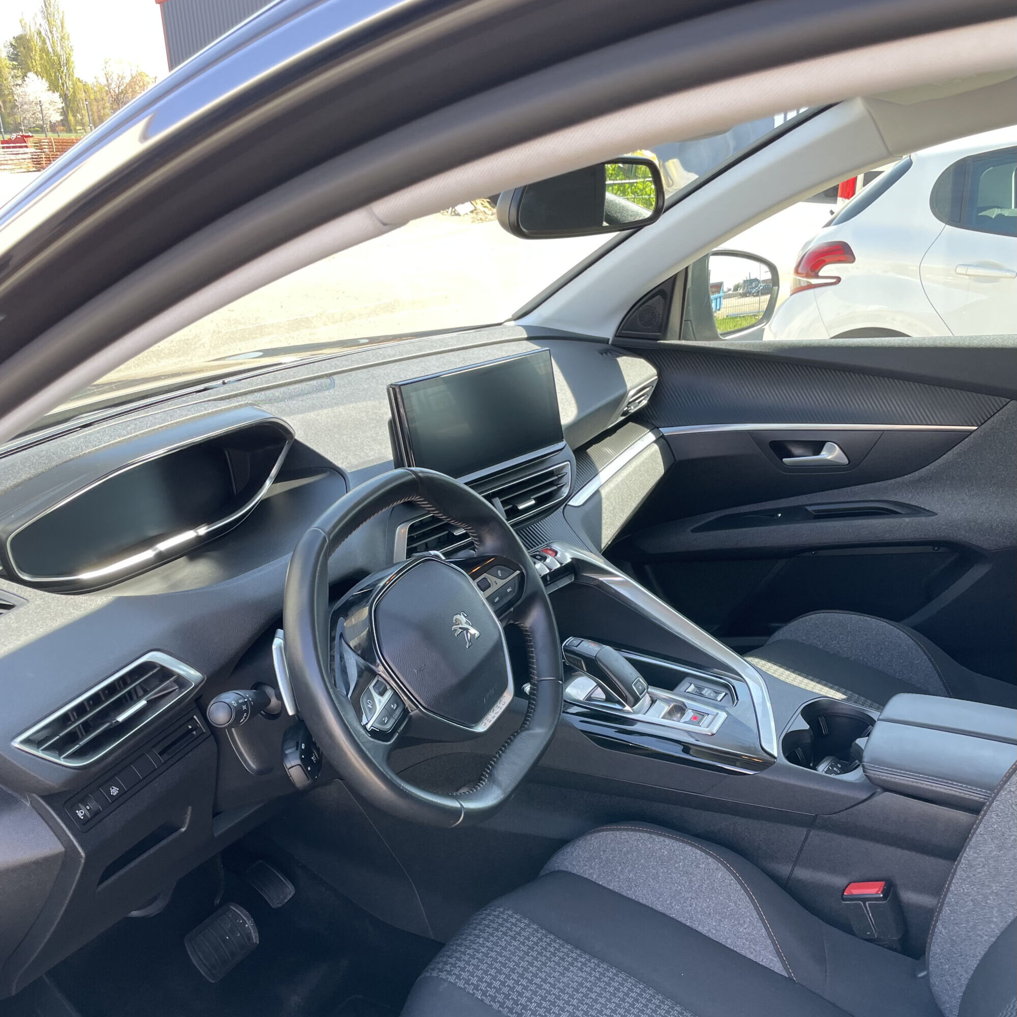 PEUGEOT 3008 1.5 BLUE HDI 130 ACTIVE BUSINESS EAT PH2 Illzach 0