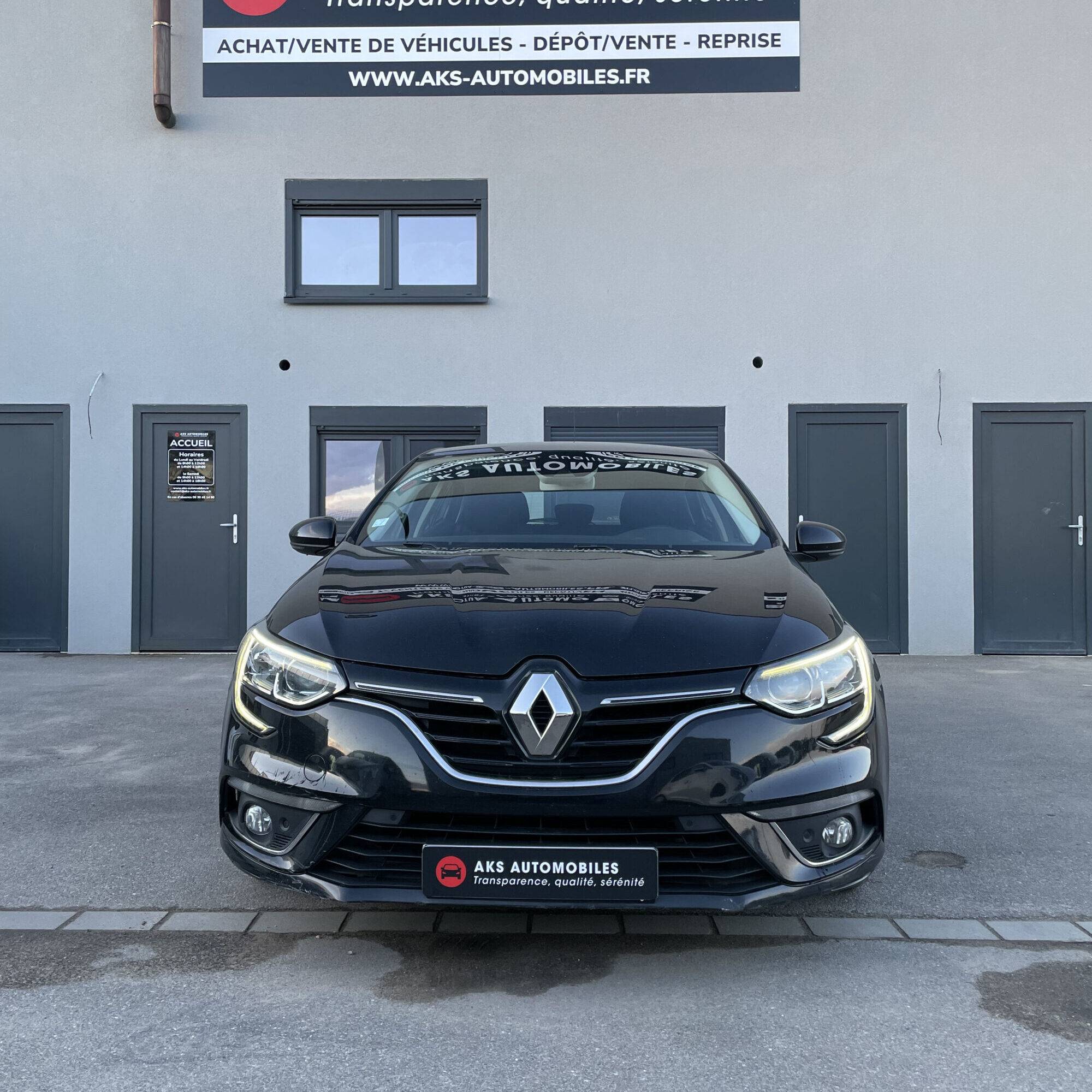 Renault Megane IV Berline Blue dCi 115 EDC Limited Wittenheim 0