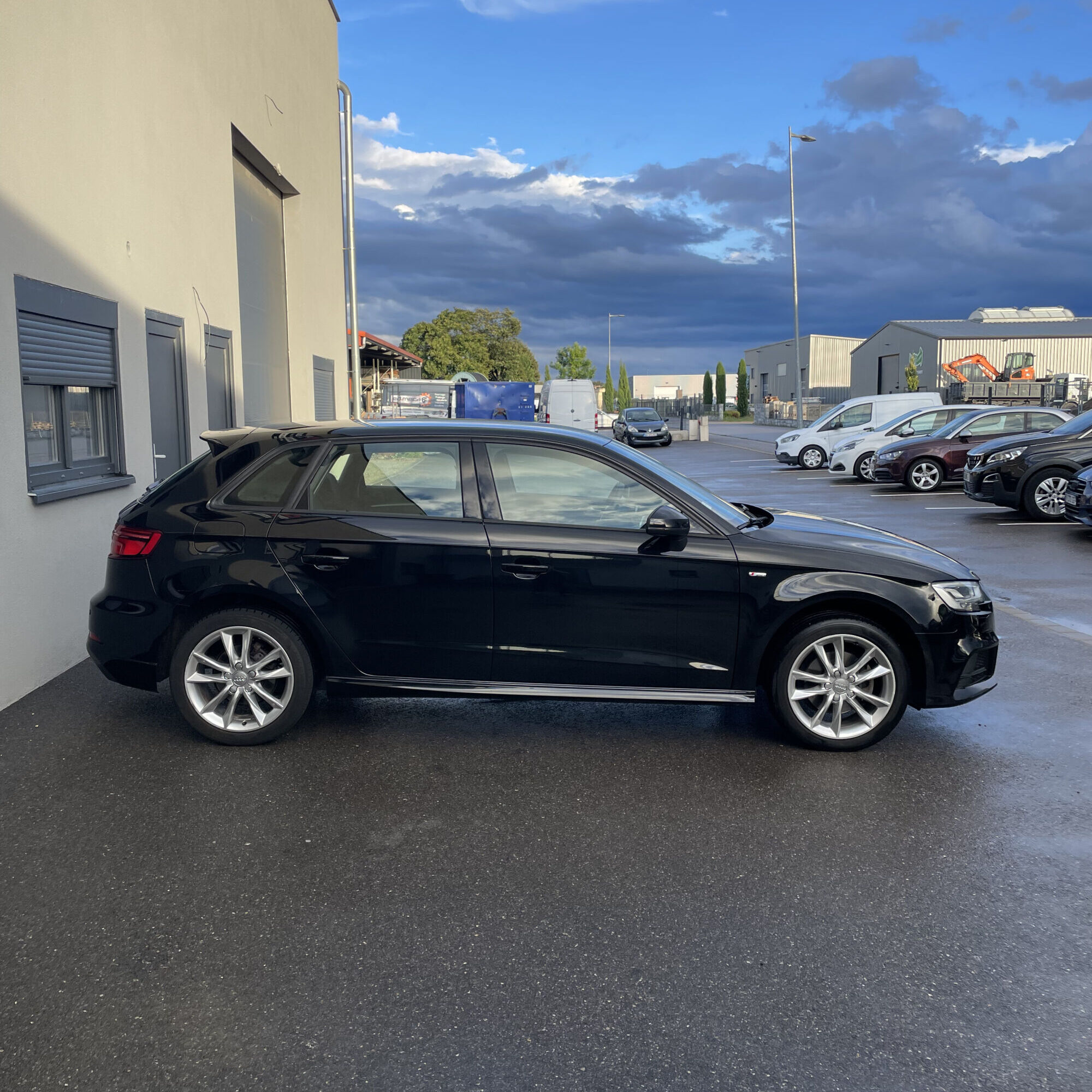 Audi A3 Sportback 1.6 TDI 116 Midnight Series Illzach 0