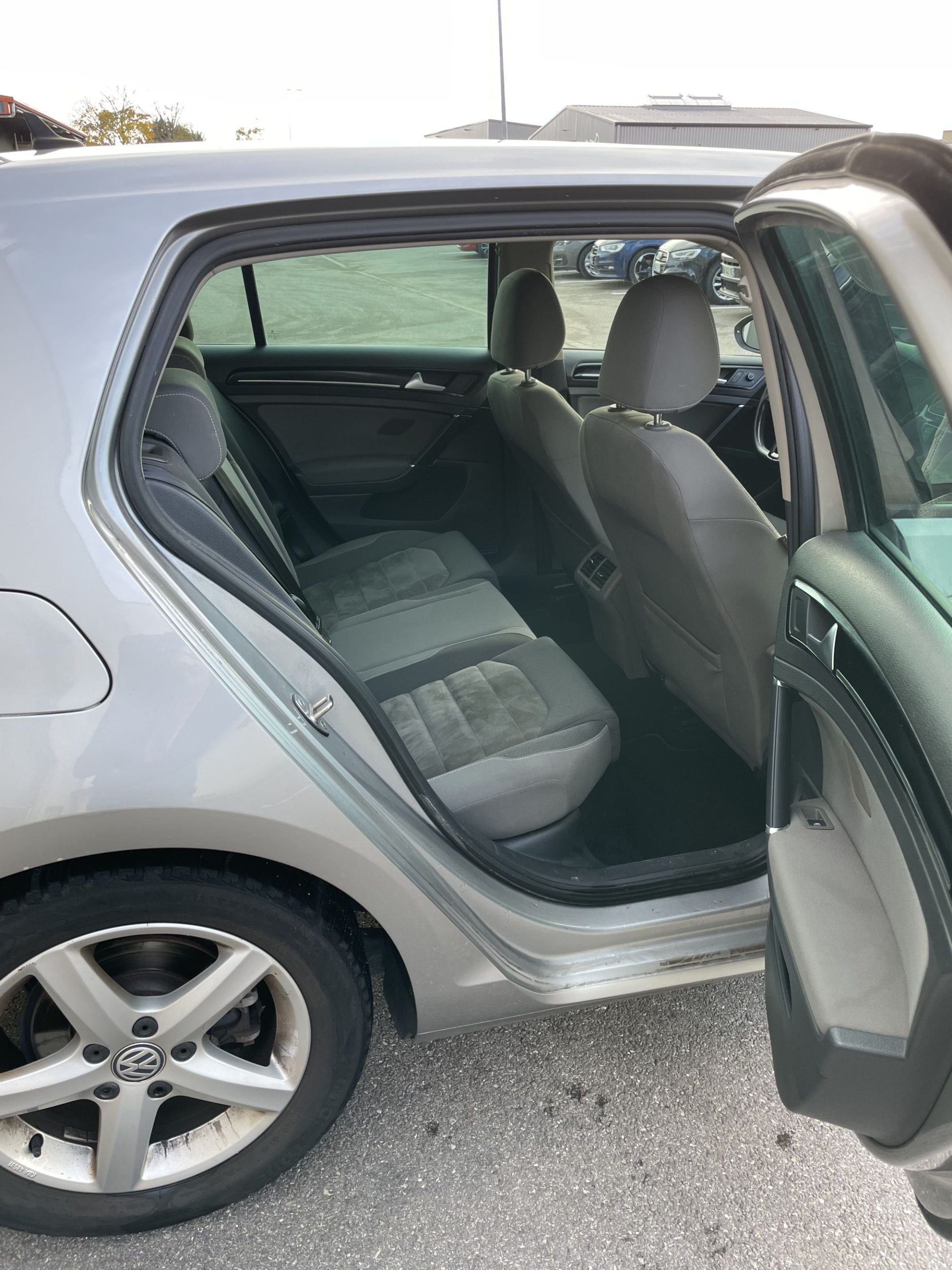 IMG_0798 2000X2000 | AKS Automobiles Volkswagen Golf 1.4 TSI 140 ACT BlueMotion Technology Carat Wittenheim 0