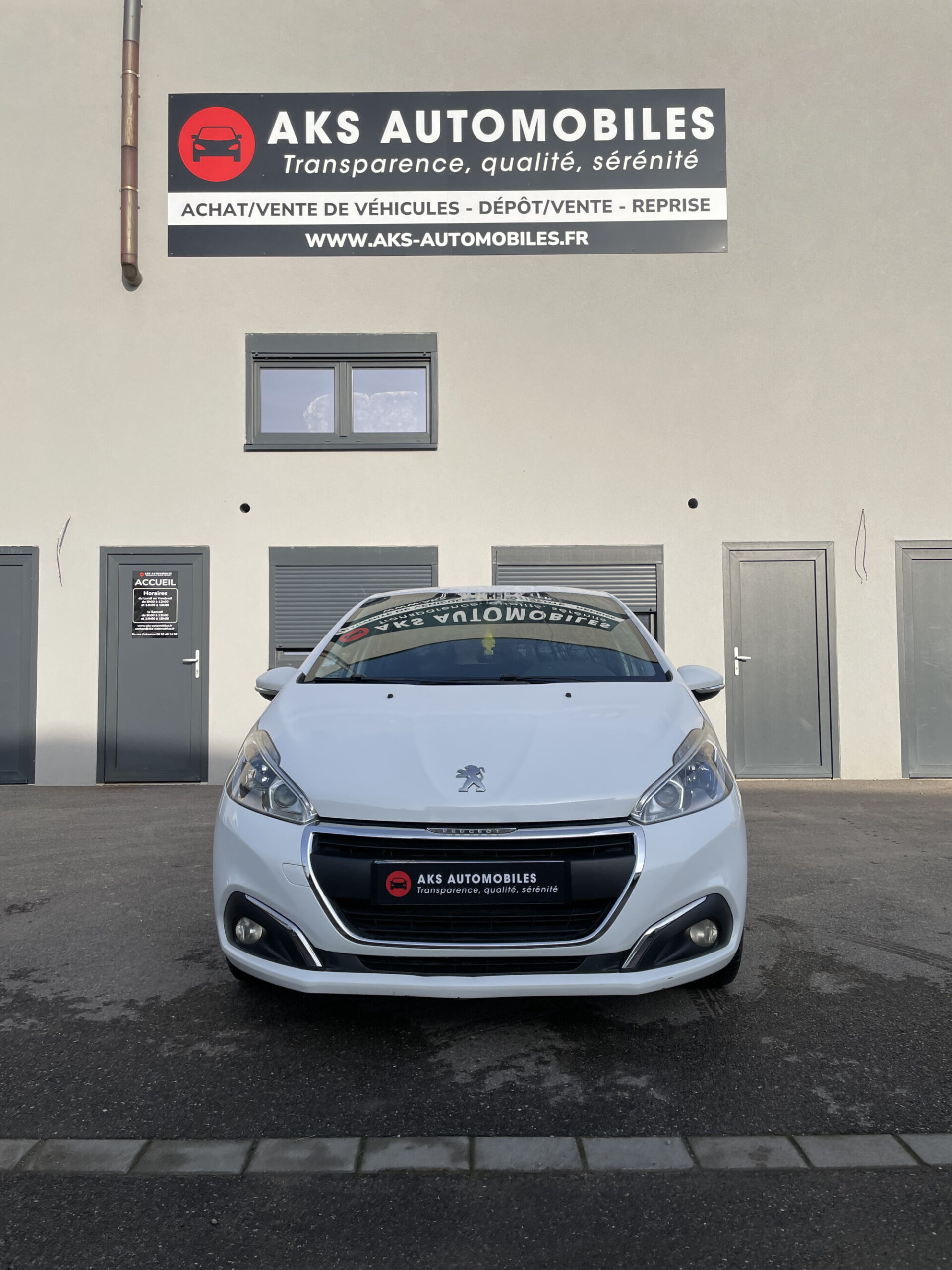 IMG_0884 2000X2000 | AKS Automobiles Peugeot 208 1.6 BlueHDi 100ch S&S BVM5 Saint-Dié-des-Vosges 0
